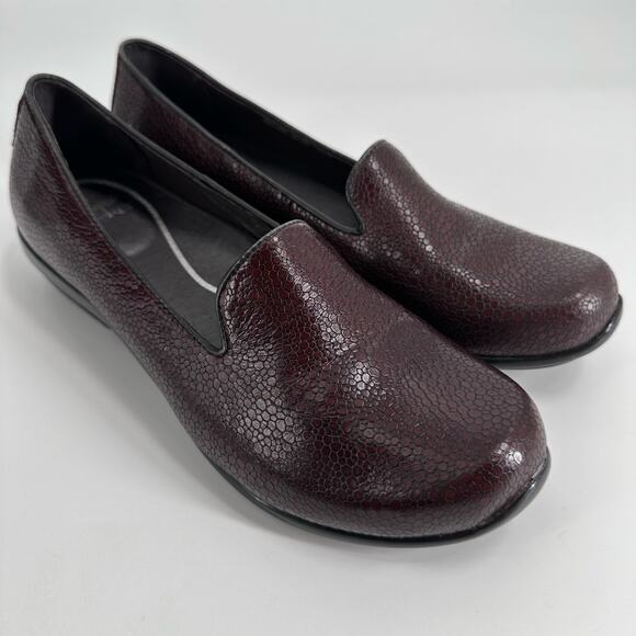 Dansko Women's‎ 40 9 9.5 Shoes Olivia Loafer Brown Textured Leather Reptile - Picture 1 of 9